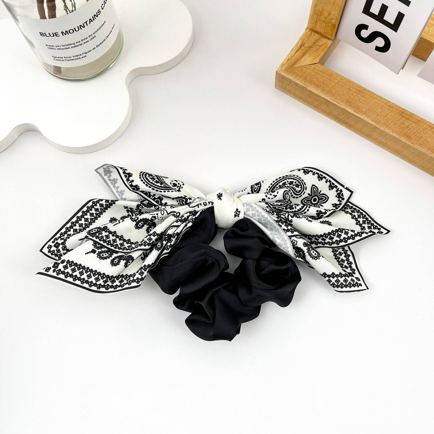Vintage double-sided floral hair claw clip