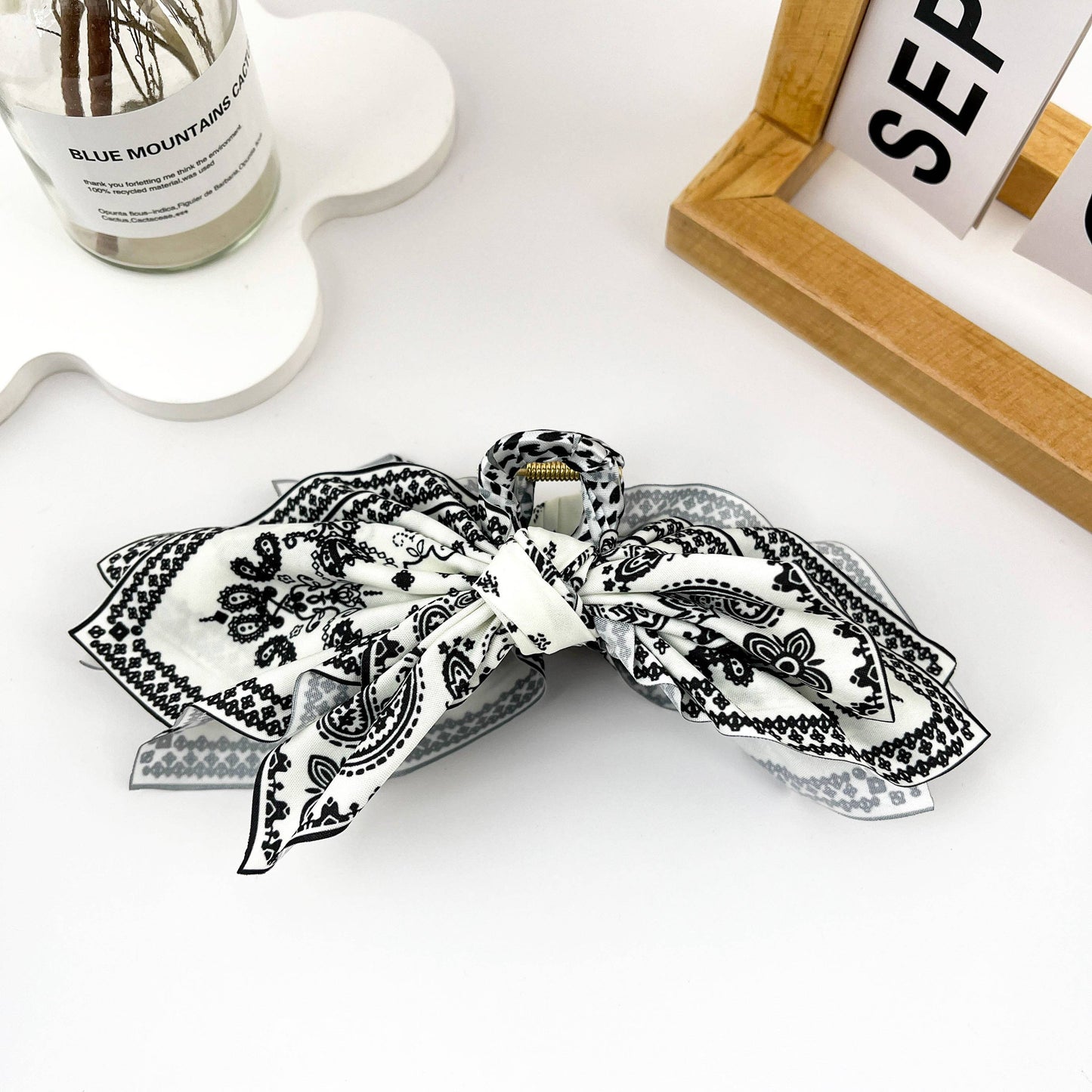 Vintage double-sided floral hair claw clip
