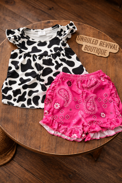 Pink Paisley + Cow Print Outift