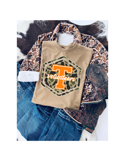 Tennessee Camo graphic Tshirt.